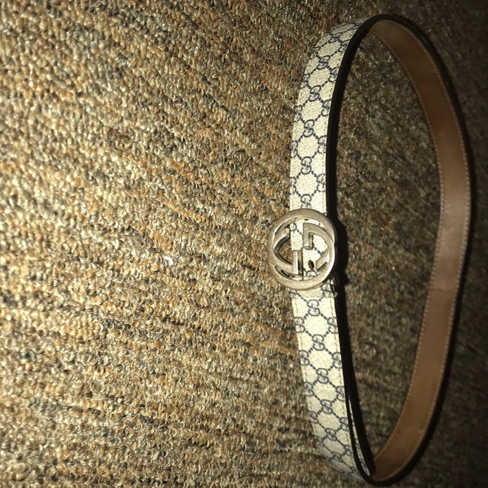 Boys used Gucci belt